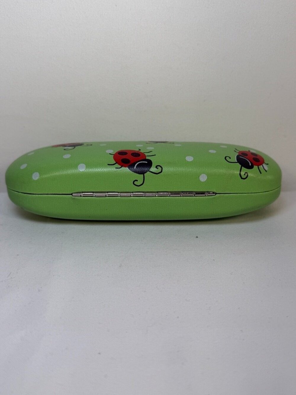 Vintage Ladybug Glasses Sunglasses Hard Clamshell Green Case - Picture 5 of 9